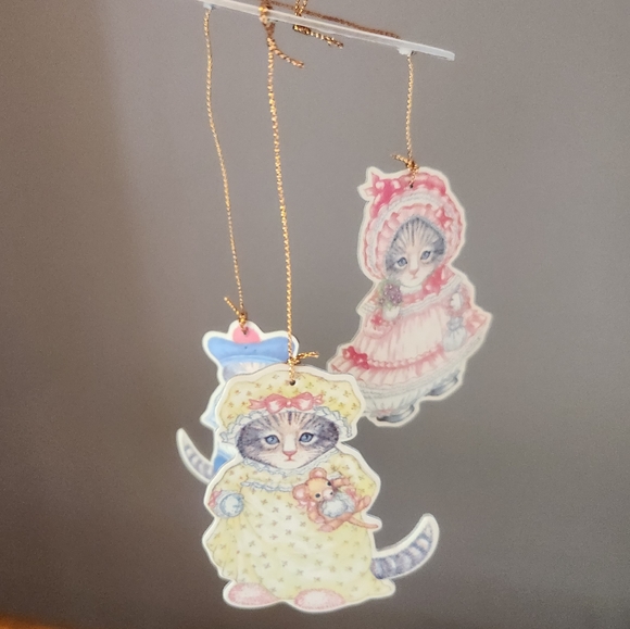 Kitty Cucumber Mini Mobile Christmas Ornament, 1991 - Picture 8 of 10